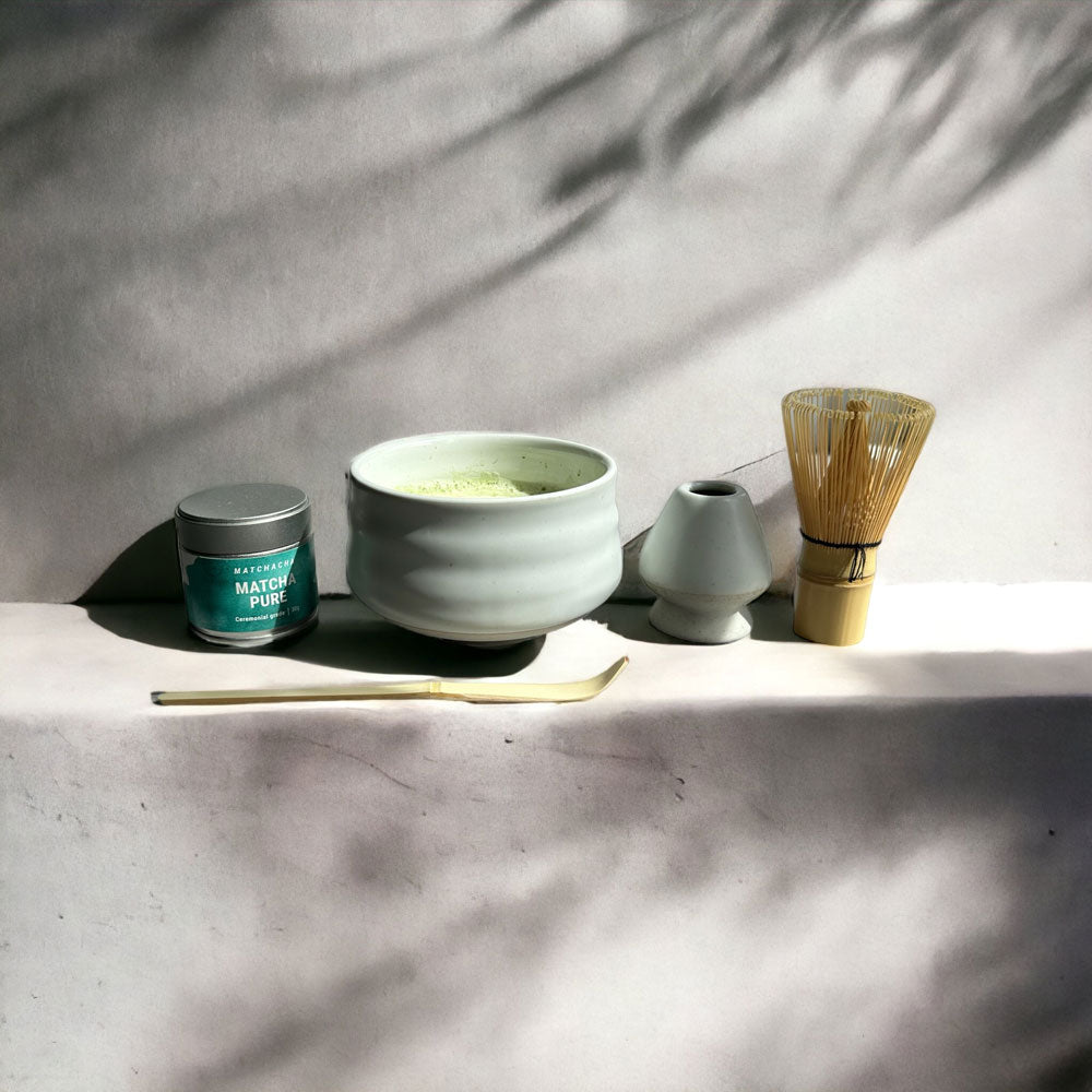 MATCHA TEA Set, Ceramic Bowl and Bamboo Whisk 💚